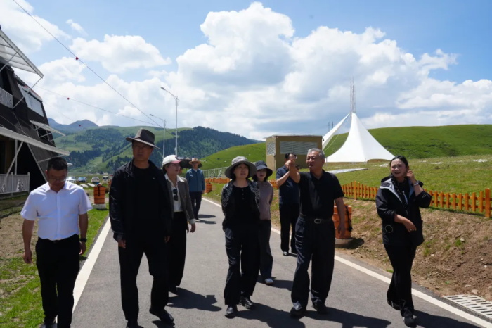 刘雷云赴道孚县调研定点帮扶工作